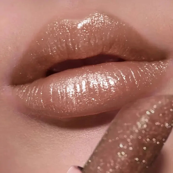 Pearlescent lipstick, long-lasting waterproof lipstick, create charming and plump lips