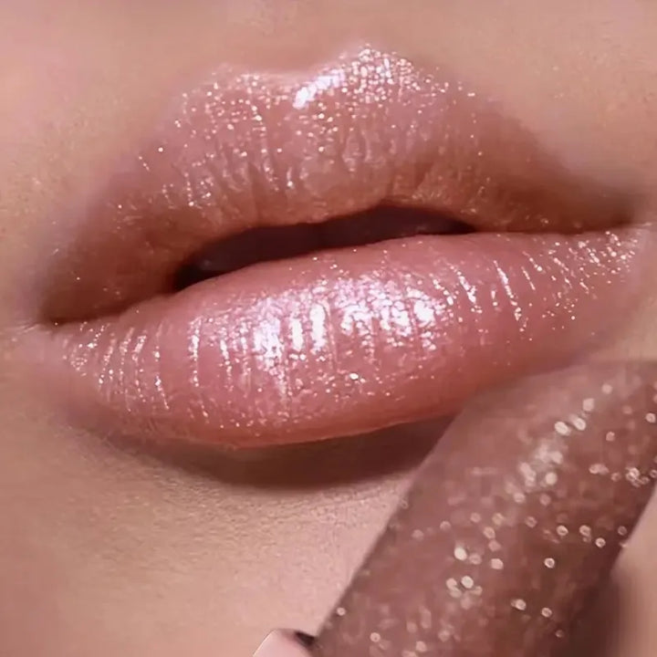 Pearlescent lipstick, long-lasting waterproof lipstick, create charming and plump lips